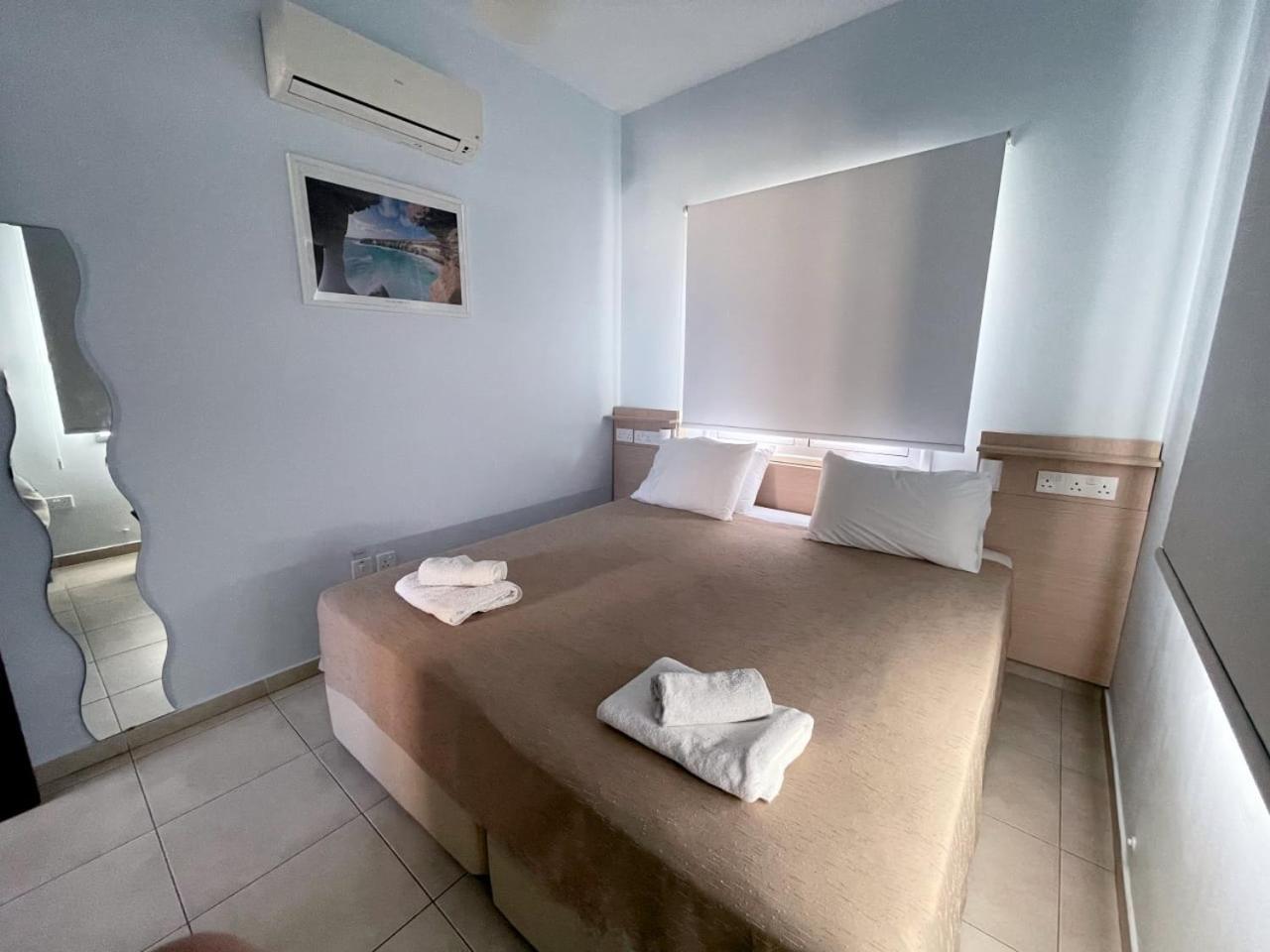 Topikos Apartments أيا نابا المظهر الخارجي الصورة