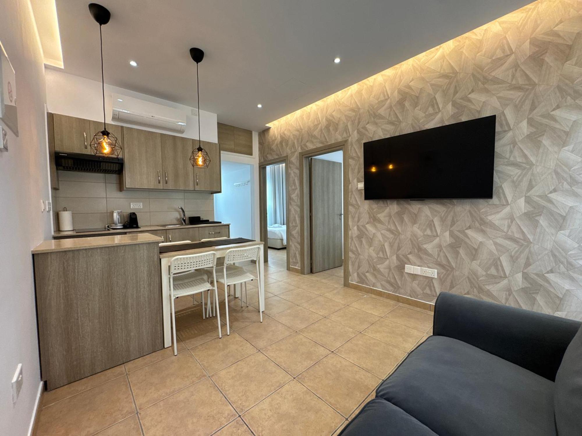Topikos Apartments أيا نابا المظهر الخارجي الصورة